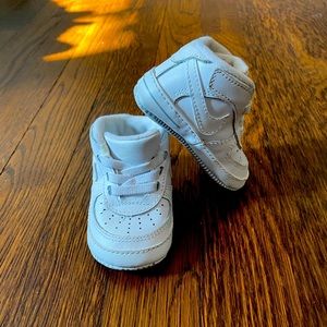 White nike Baby shoes 3-6month